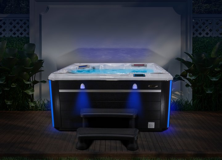 Hydropool 570 Platinum Hot Tub