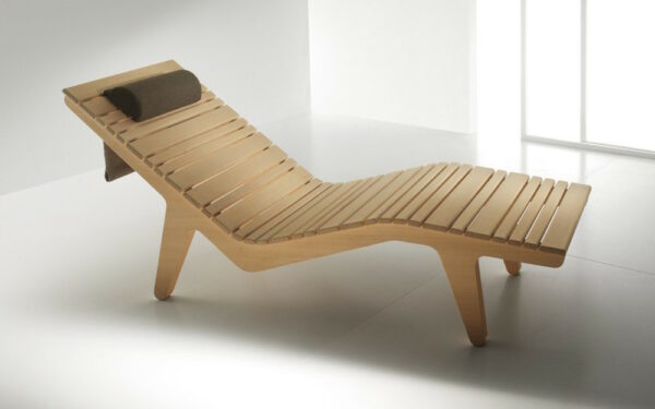 Auki Lounger